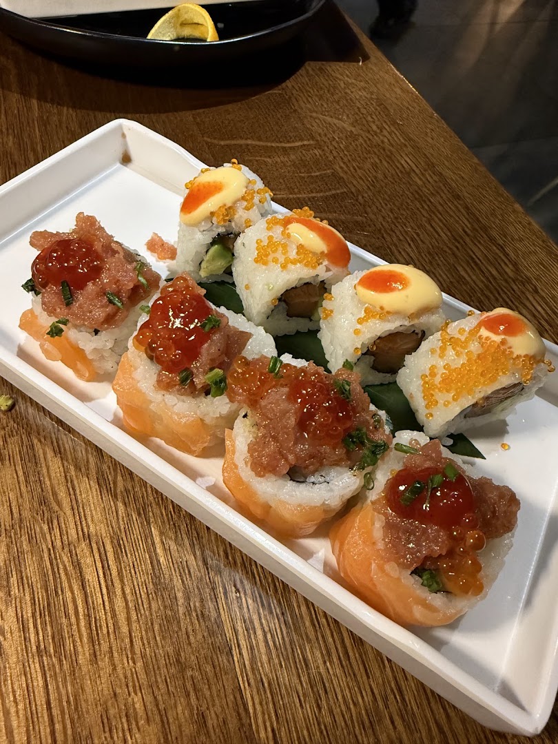 Riso Sushi&Cocktail