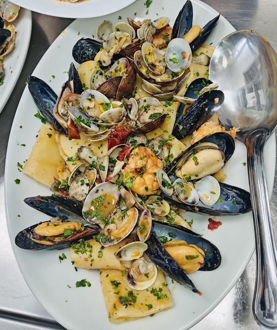 Ristopescheria cecchella, Sarno