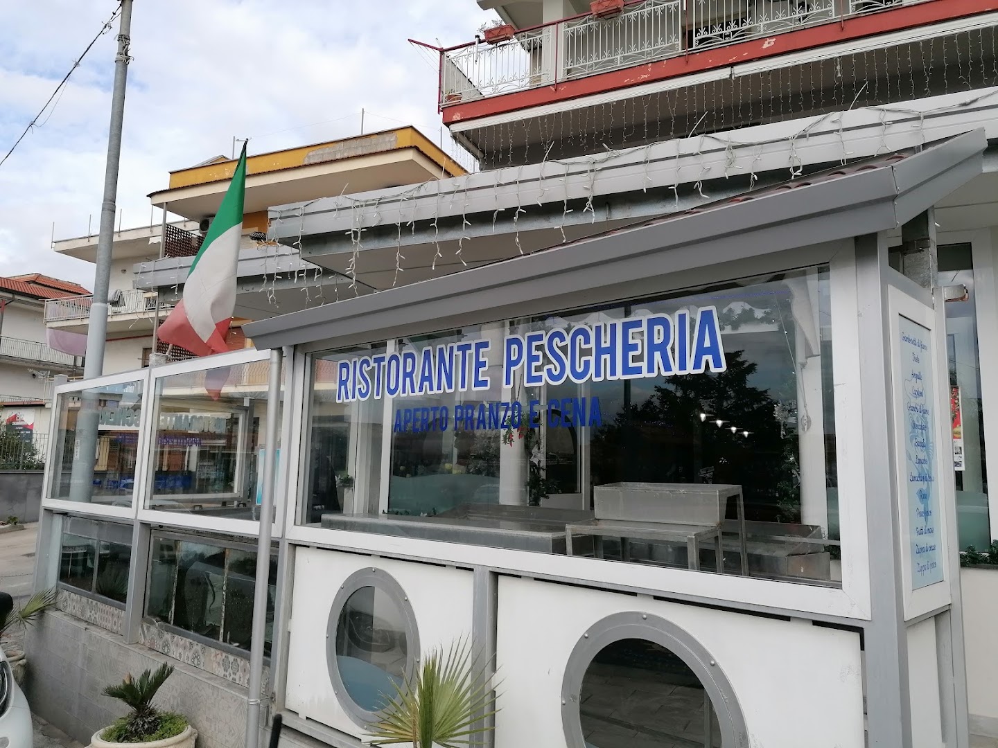 Ristopescheria cecchella