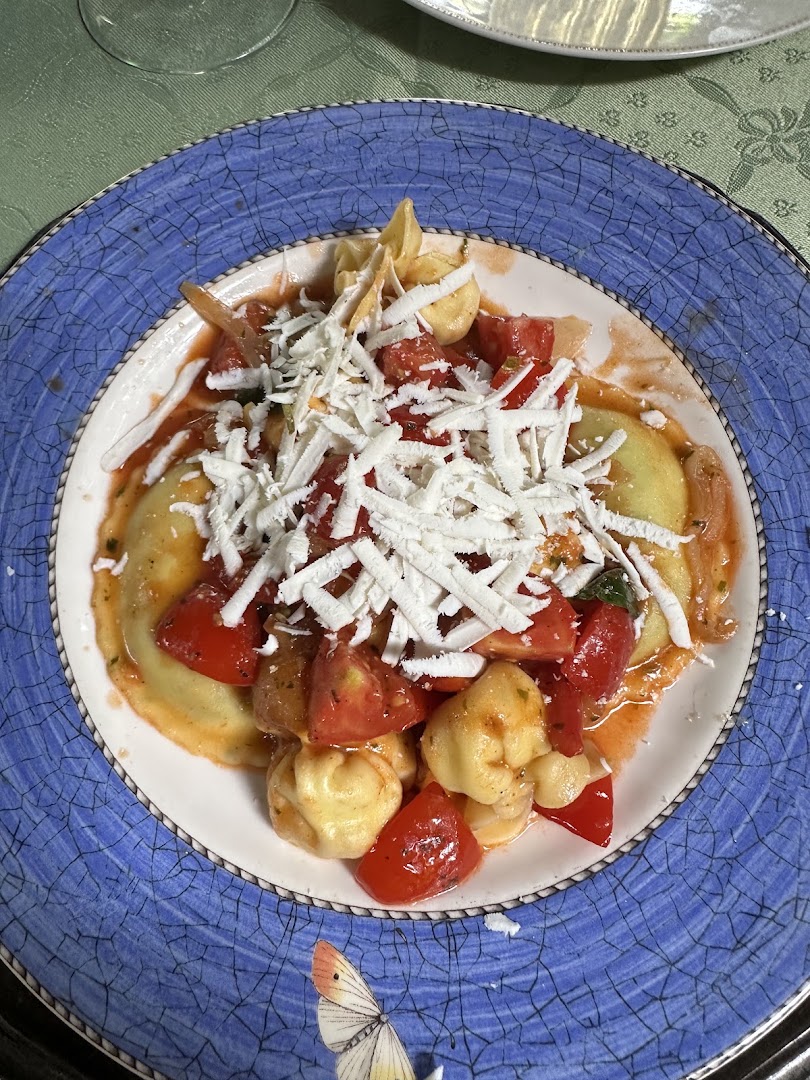 Ristorante All'Angolo Di Perni Giovanni
