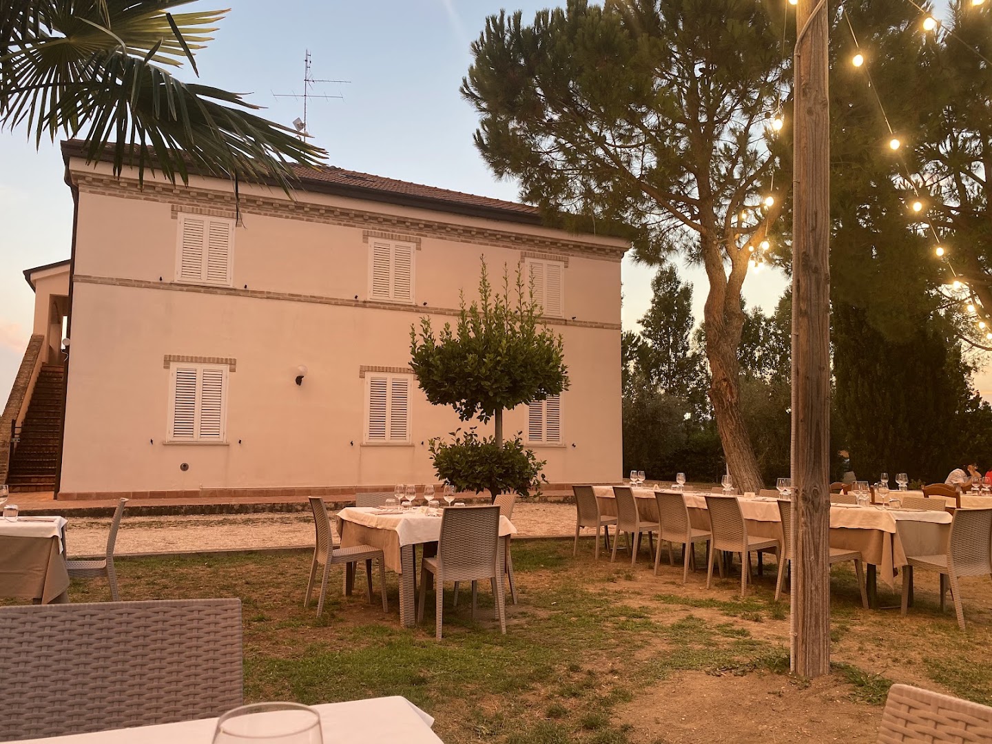 Ristorante Arcimboldo Di Francesca Marilungo