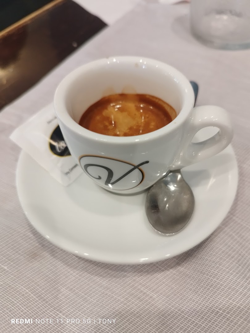 Ristorante - Bar - Tabacchi "La Vergine"