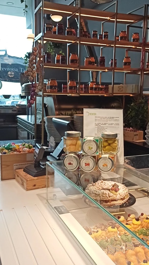 Ristorante Bar Vittoria centro commerciale Casoria Park