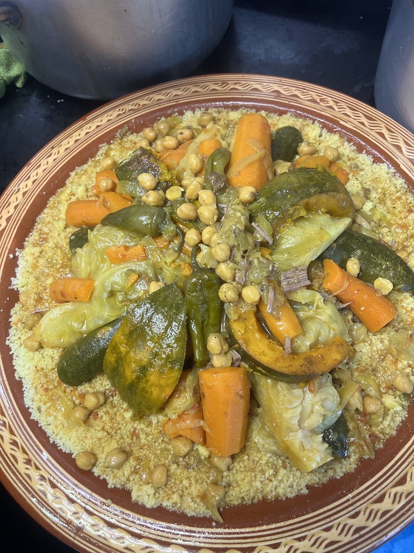 Ristorante Casablanca Cucina Tipica Marocchina Aperto Pranzo e Cena anche a Ramadan