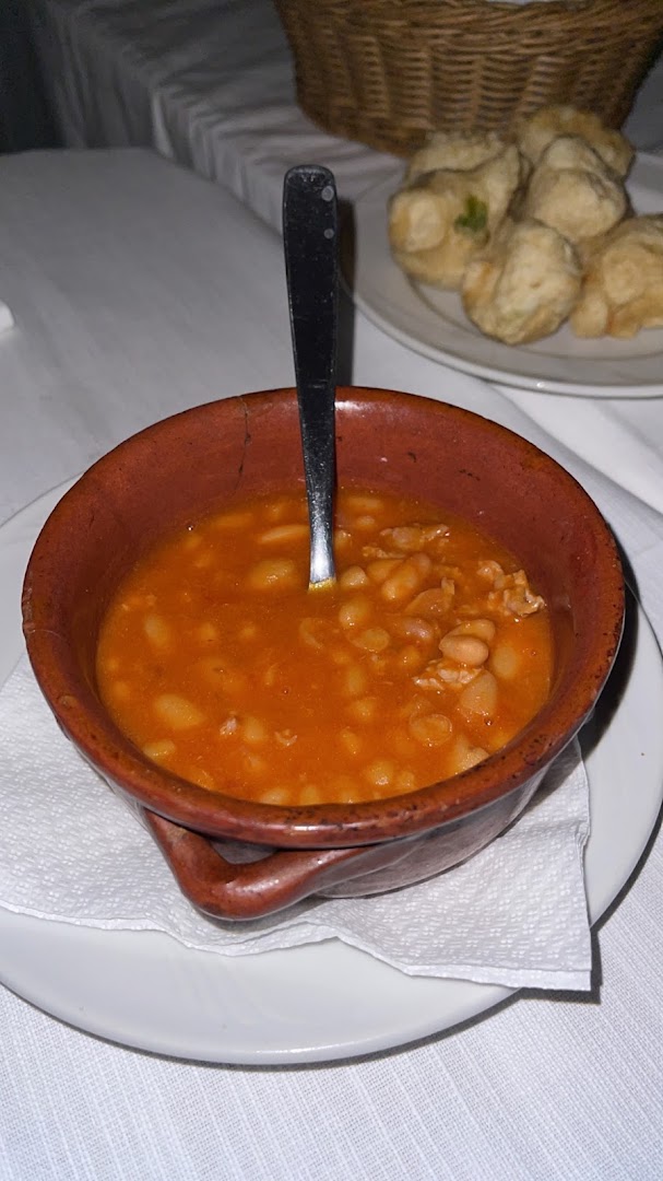 Ristorante Coniglio D'Oro, Lettere