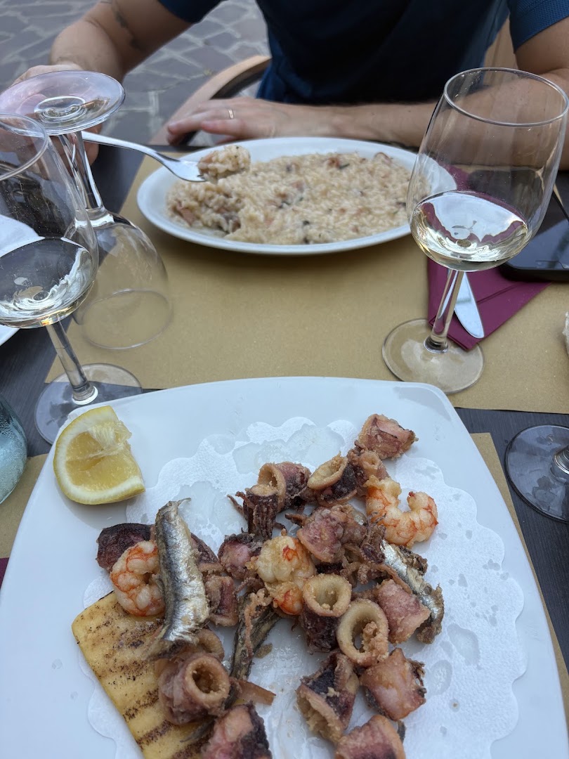 Ristorante Da Cri Cri e Tendina