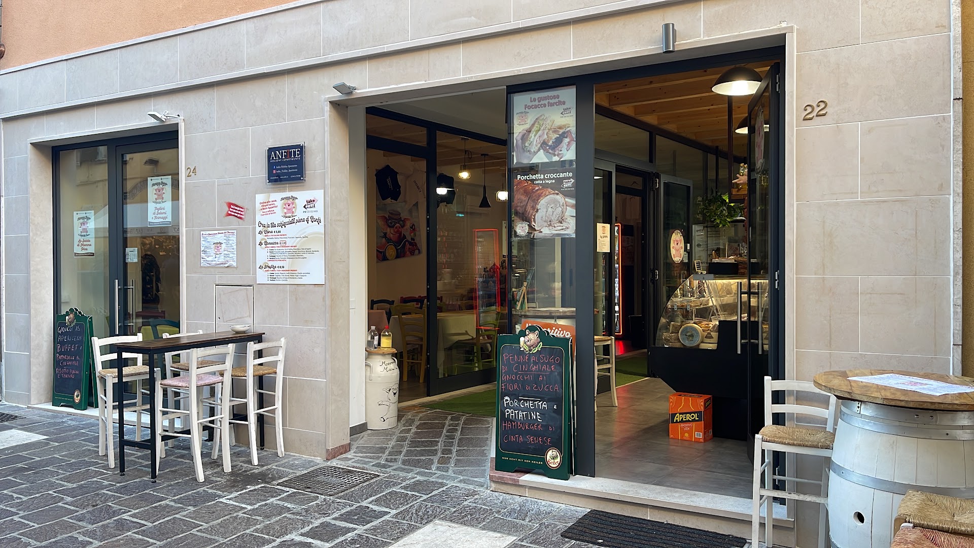 Ristorante e Focacceria Maremma Maiala
