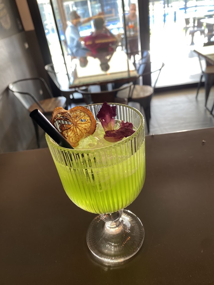 Ristorante e Pizzeria The Village Food & Drink