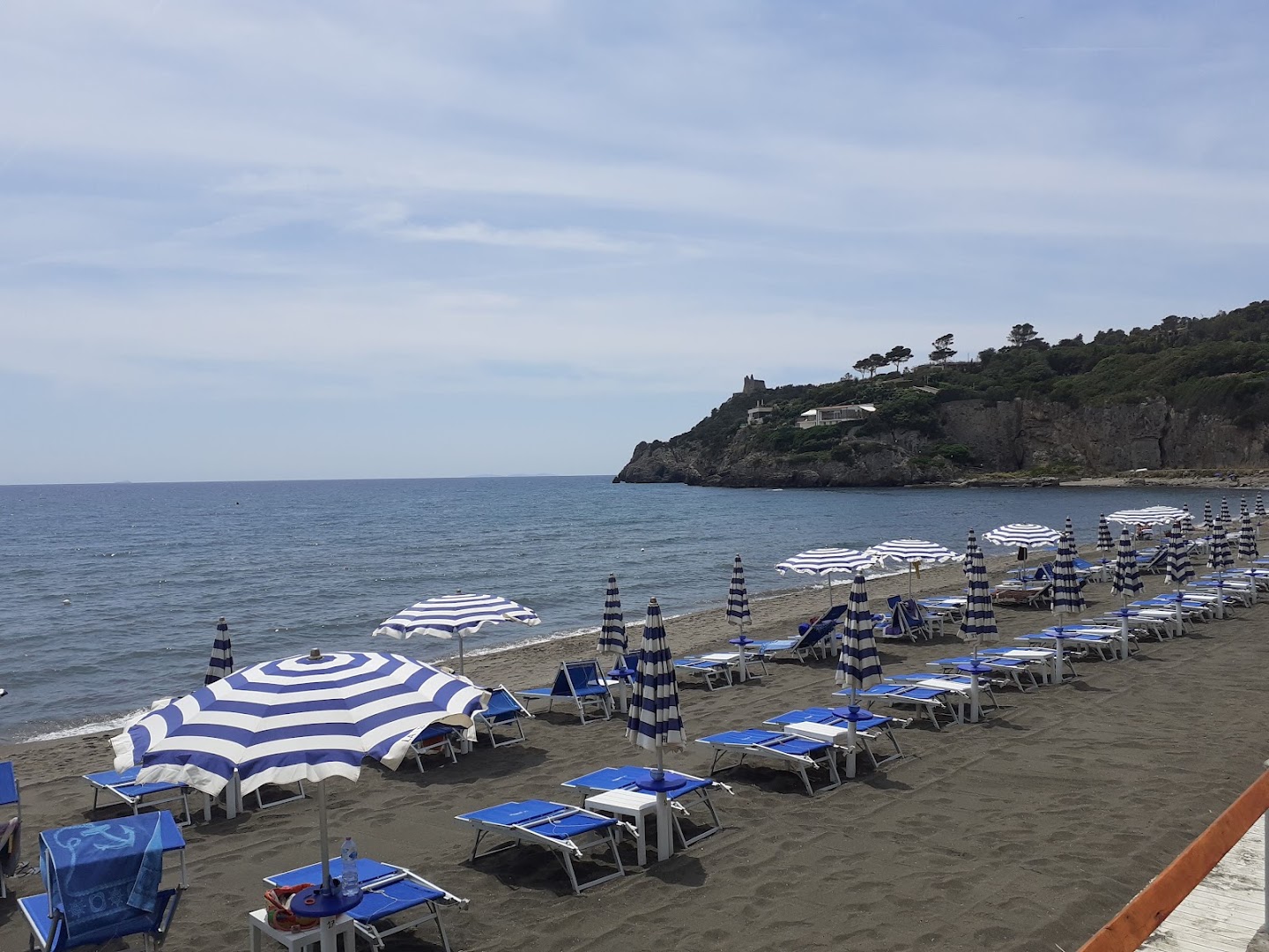 Ristorante E Spiaggia La Strega