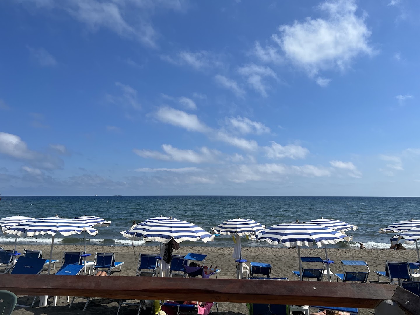 Ristorante E Spiaggia La Strega