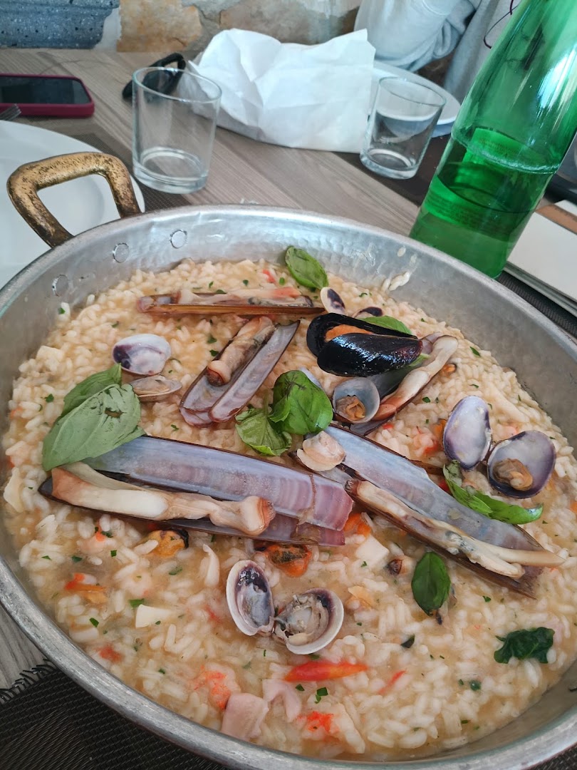 Ristorante Essenza del Gusto - Pizzeria - Braceria