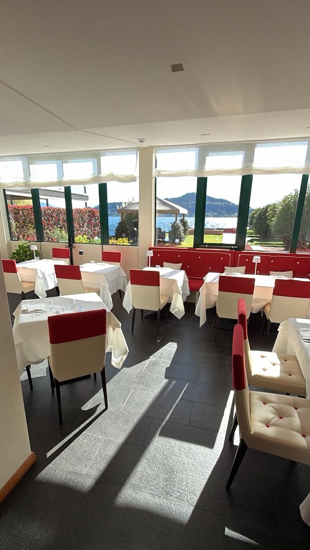 Ristorante Estasi by the lake