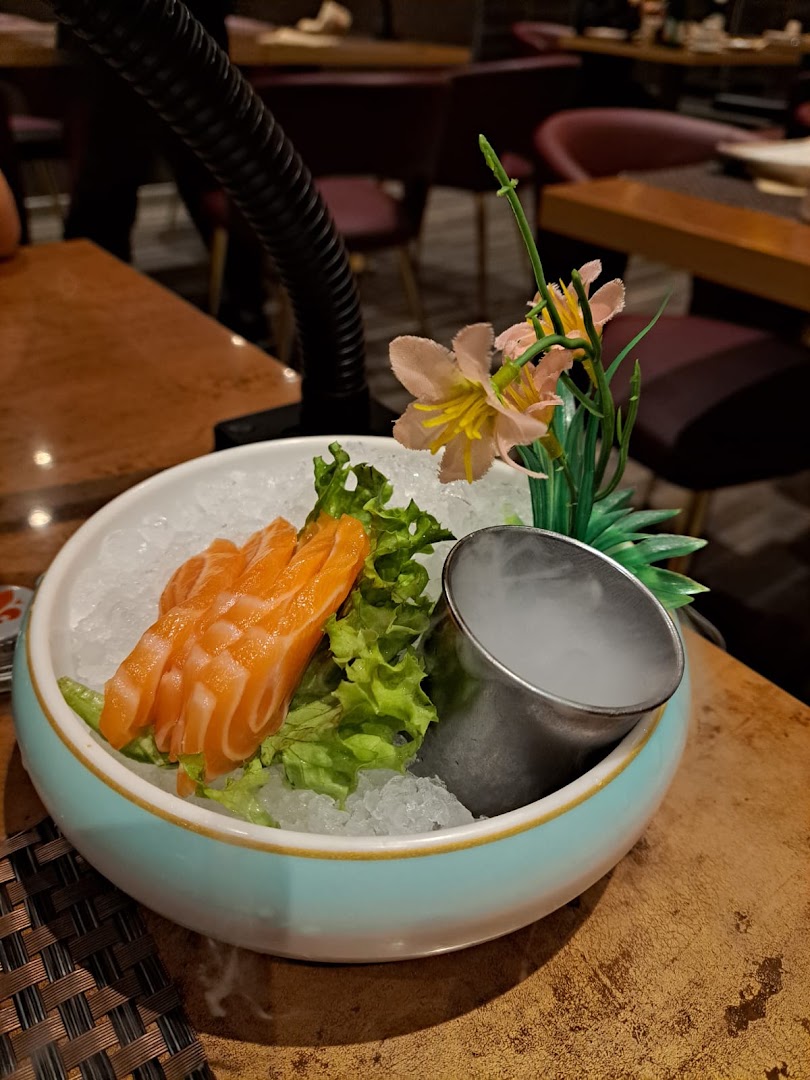 Ristorante Giapponese Sushi Sakura di Wang Jiajun
