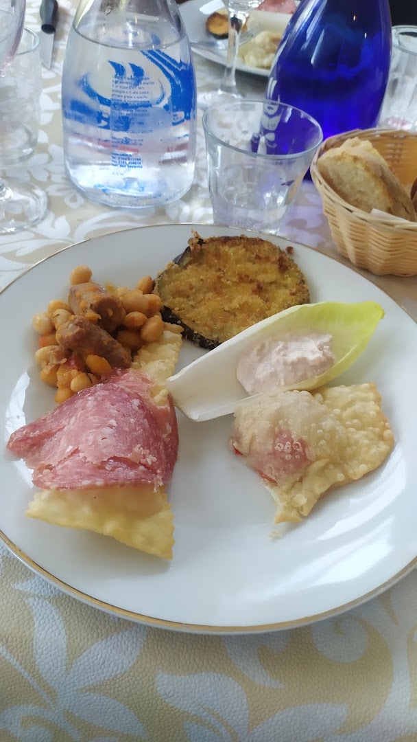 Ristorante Il Charlie di Ferrero Marinella