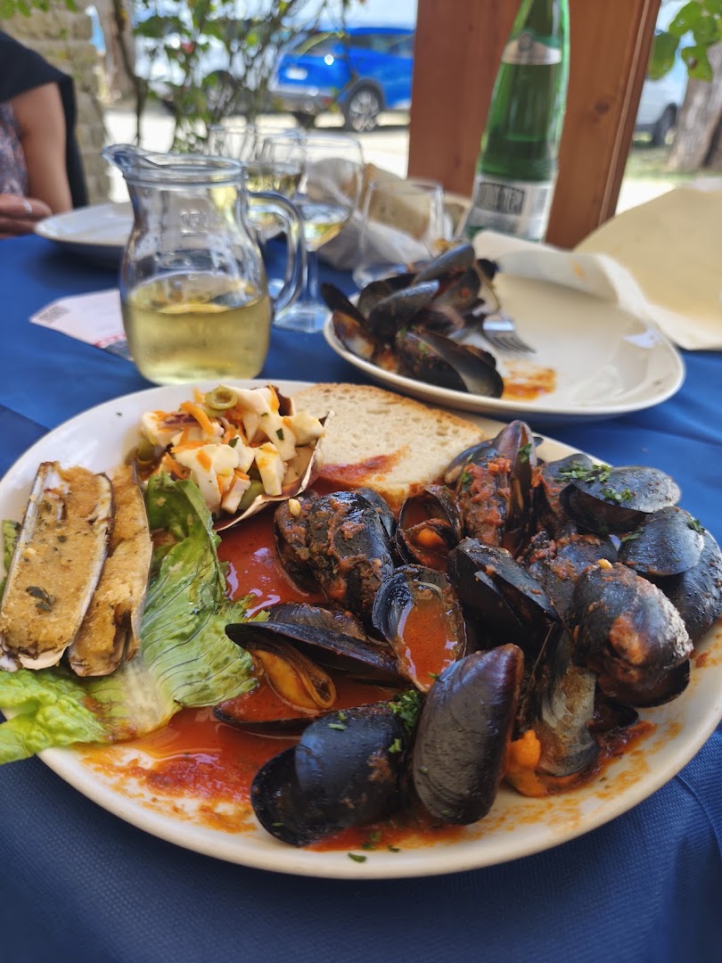 Ristorante "Isola Blu"