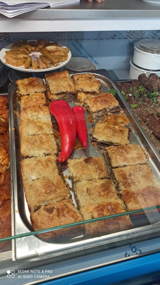 Ristorante king food الآكل البيتي أبومحمود ristorante egiziano ( sapore casalingo )