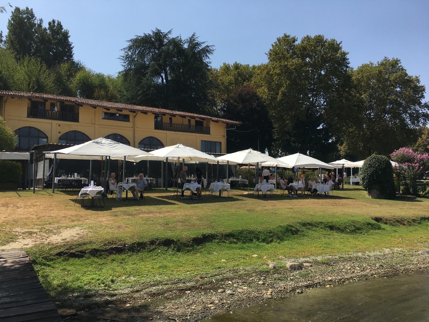Ristorante La Barcaccia - Lago di Candia