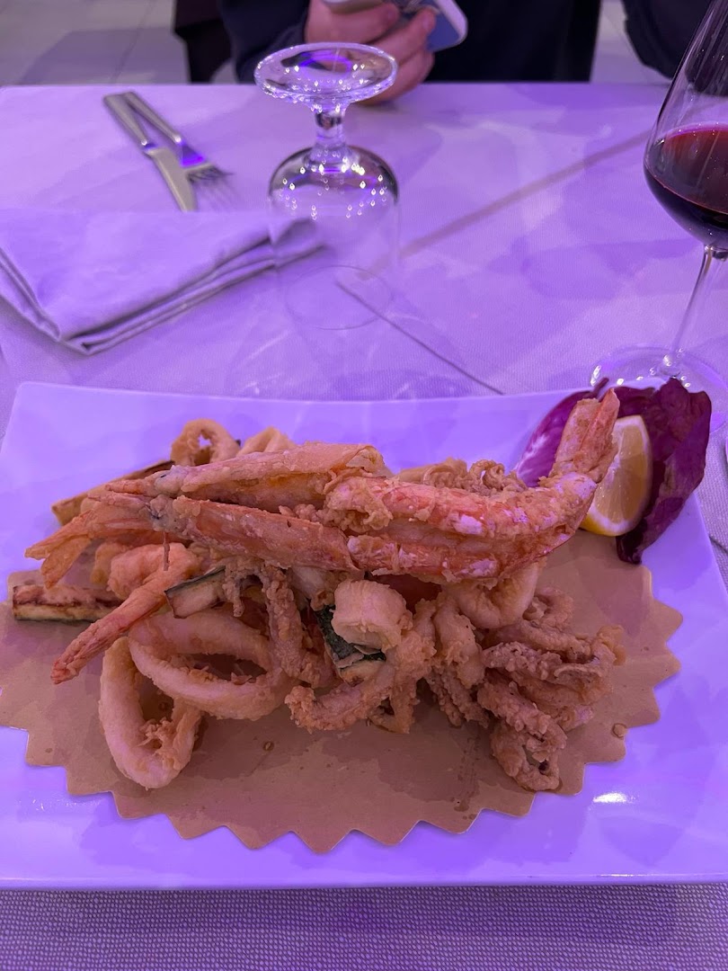Ristorante «La Barcaccia» Pizzeria «Forno a Legna»