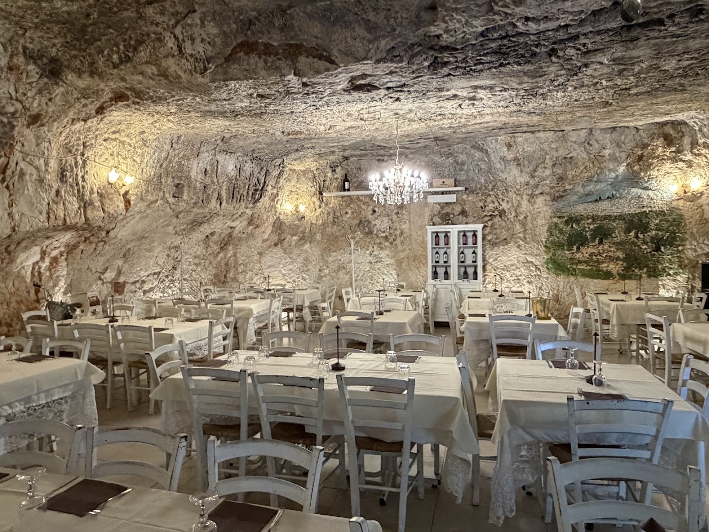 Ristorante la Grotta degli Avi