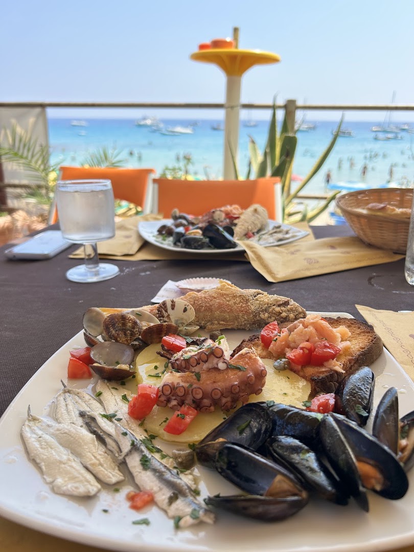 Ristorante La Livornese Di Giuseppe Calabrese, Isole Tremiti