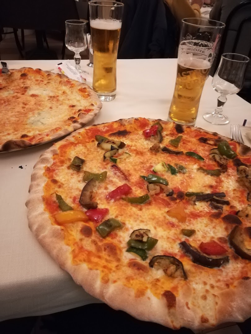 Ristorante La Main Ouverte, Gussola