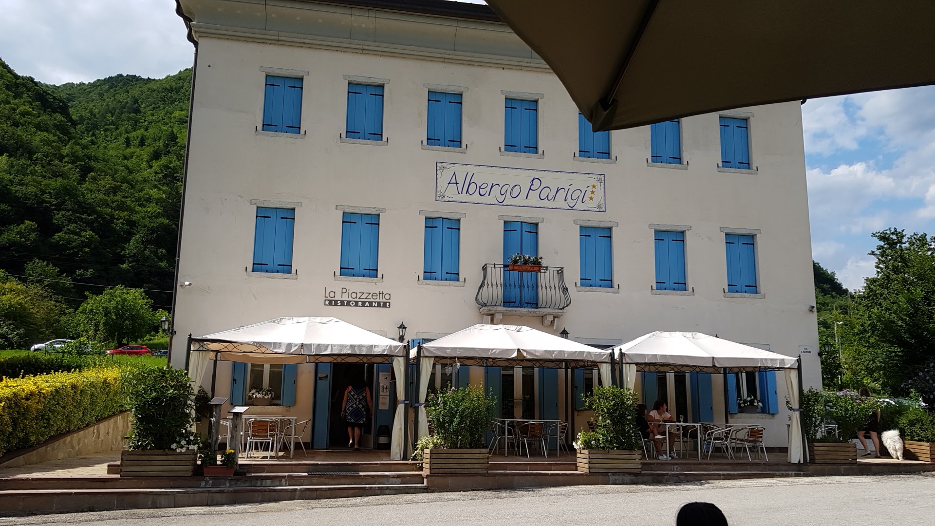 Ristorante La Piazzetta | ALBERGO PARIGI