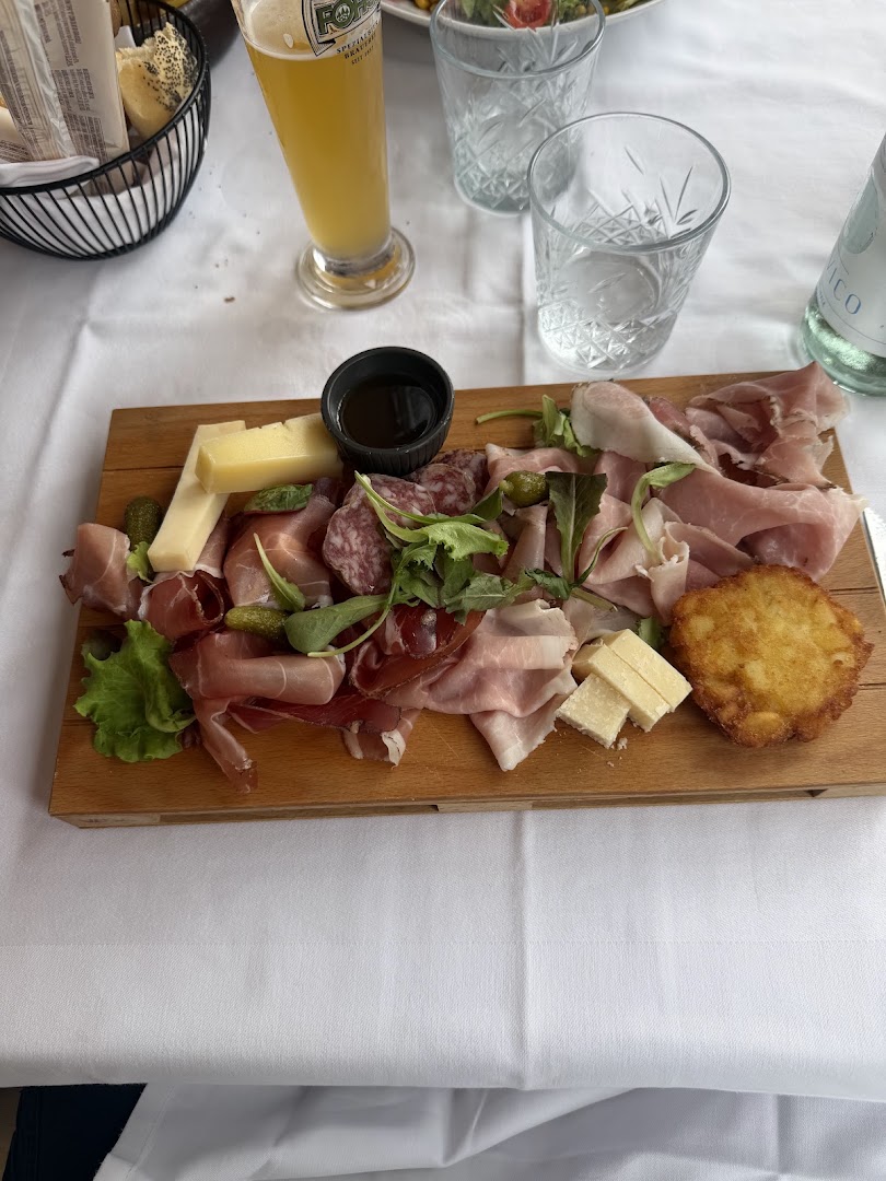 Ristorante La Taverna - Lago di Levico