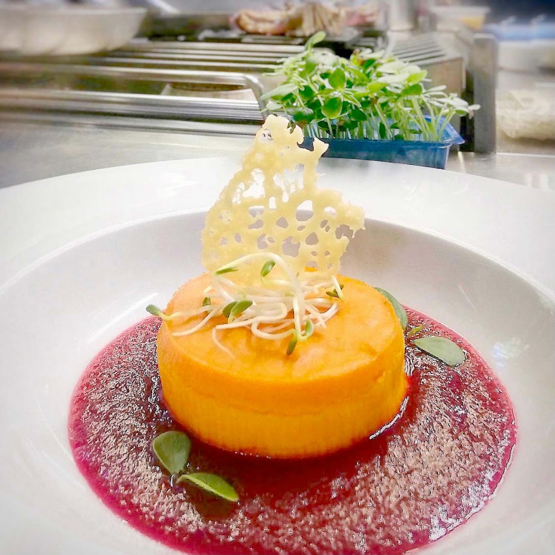 Ristorante Lajatico "Officine Bocelli Food Court"