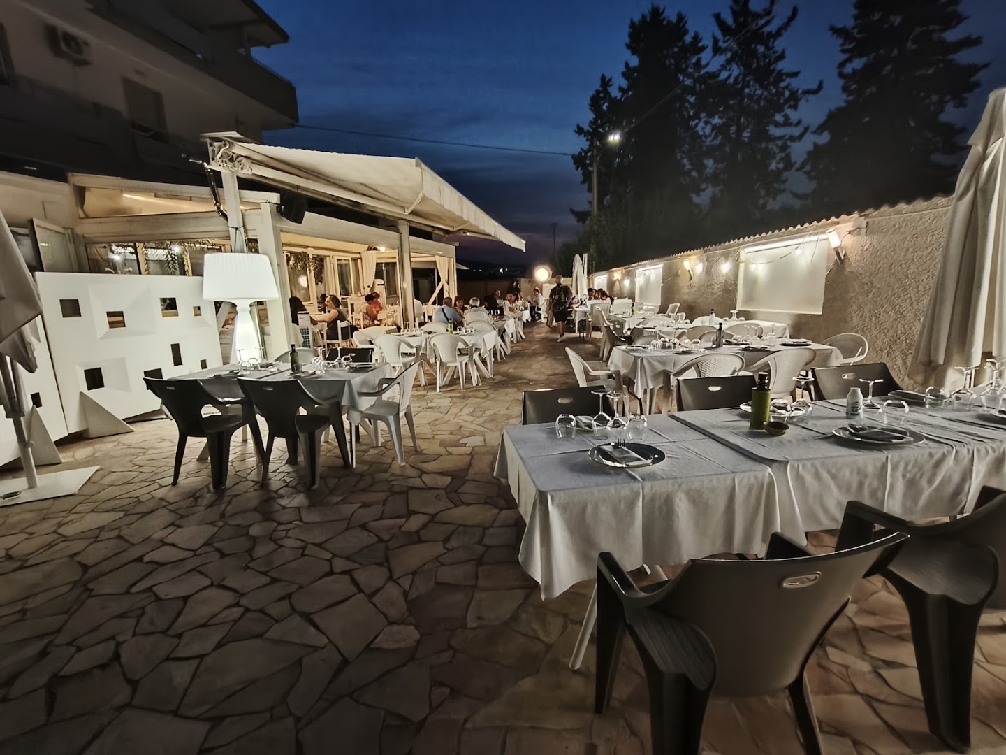 Ristorante Lecky Horn
