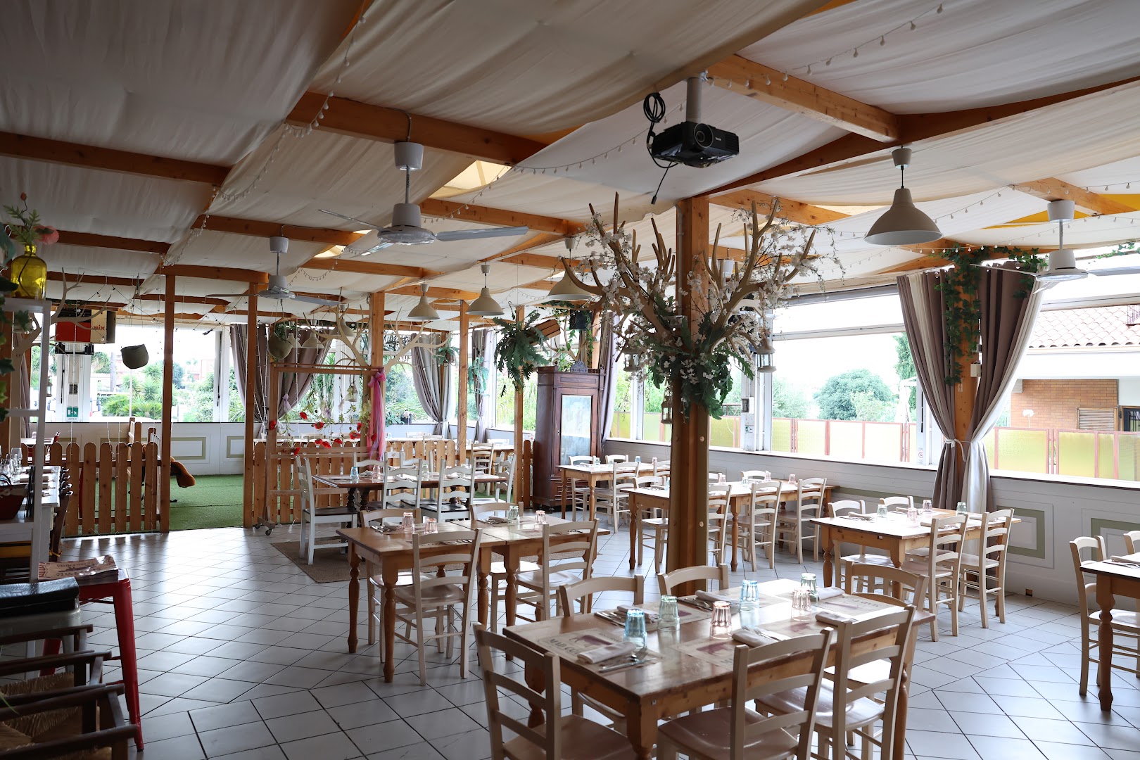Ristorante Mad Cow Braceria Spaderia Pizzeria