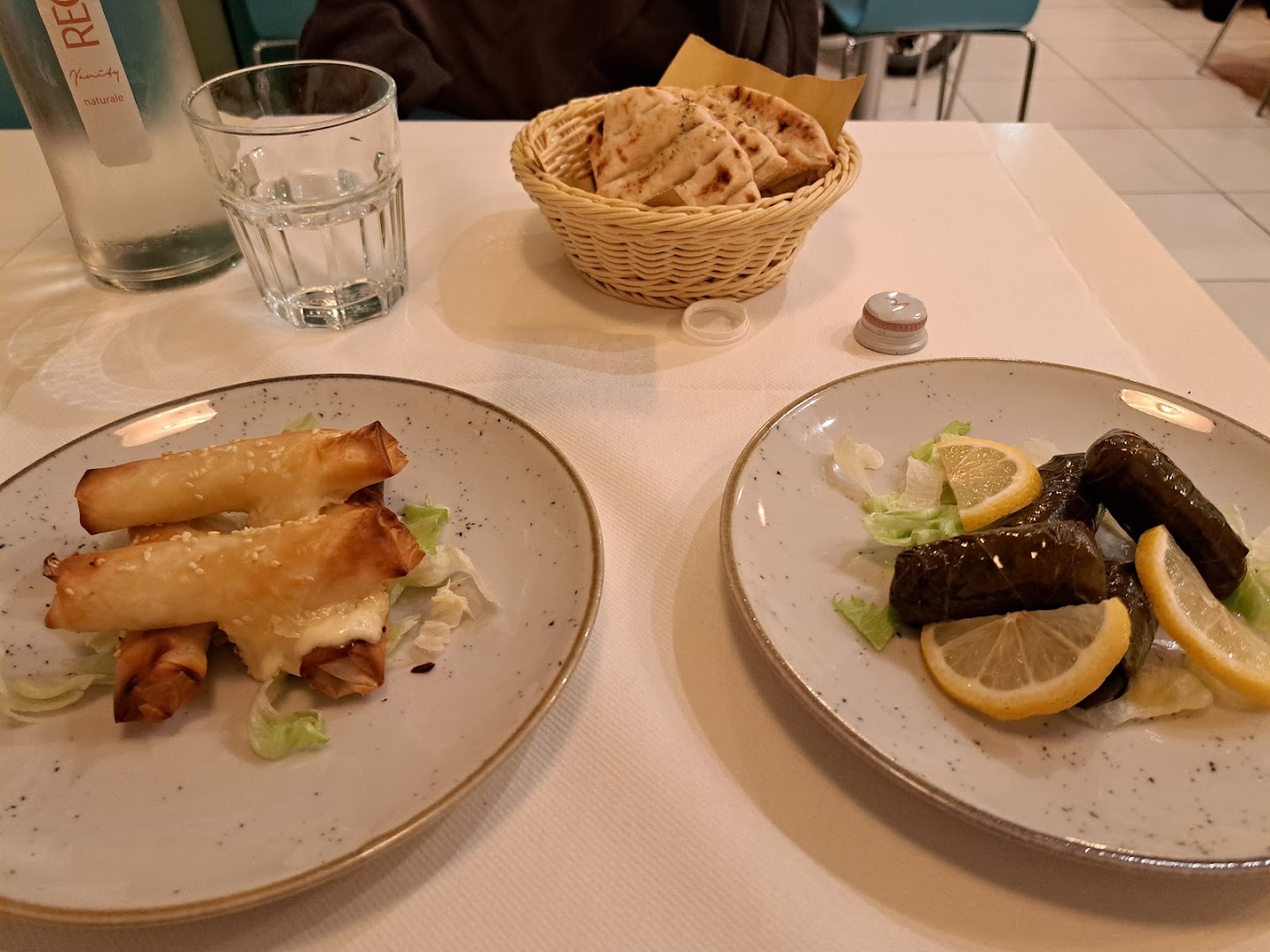Ristorante Mikonos 2