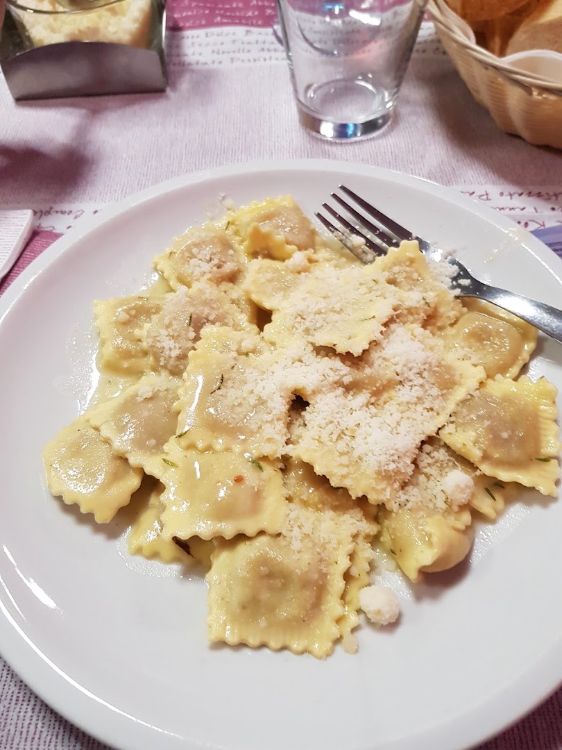 Ristorante Pizza Tabacchi Bar Di Sotto di Volta/Vergano & C.