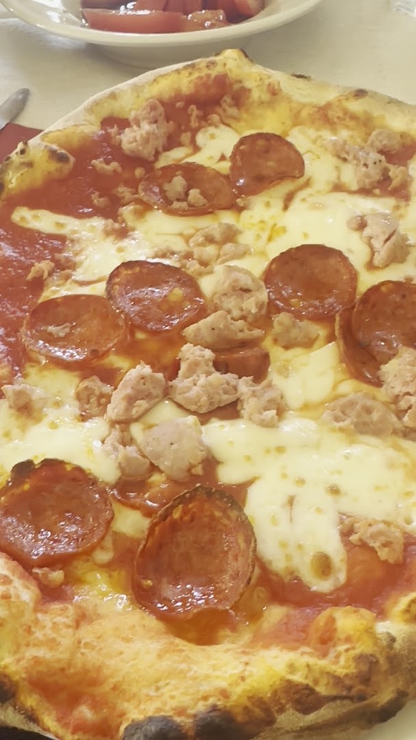 Ristorante Pizzeria 10 + 10