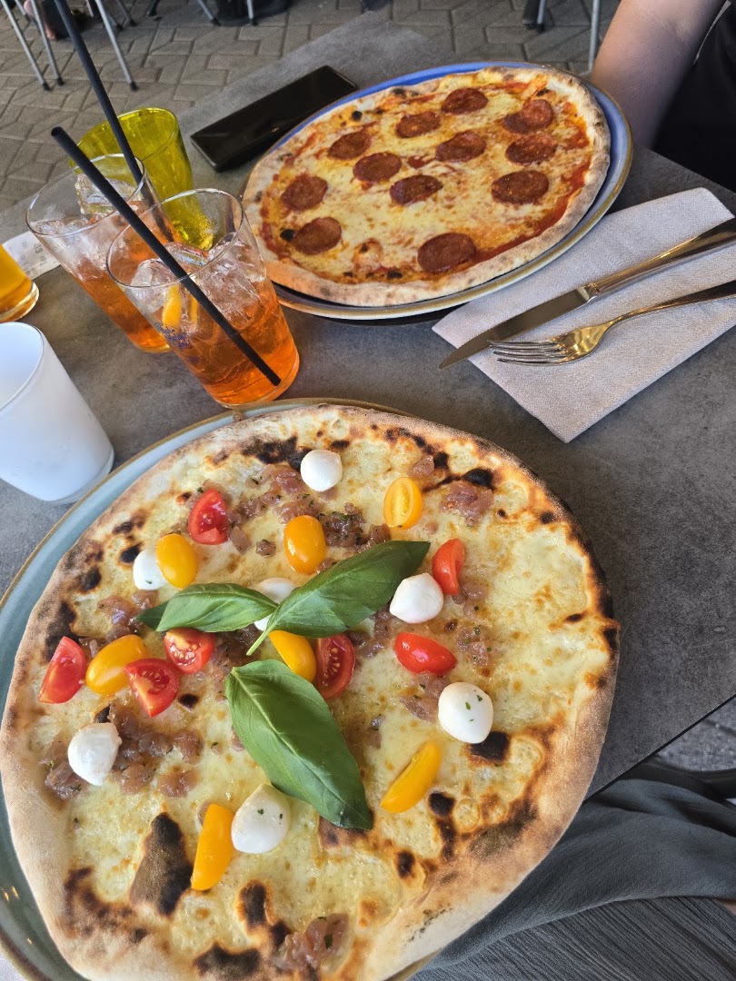 Ristorante Pizzeria 4 Stagioni, Trento