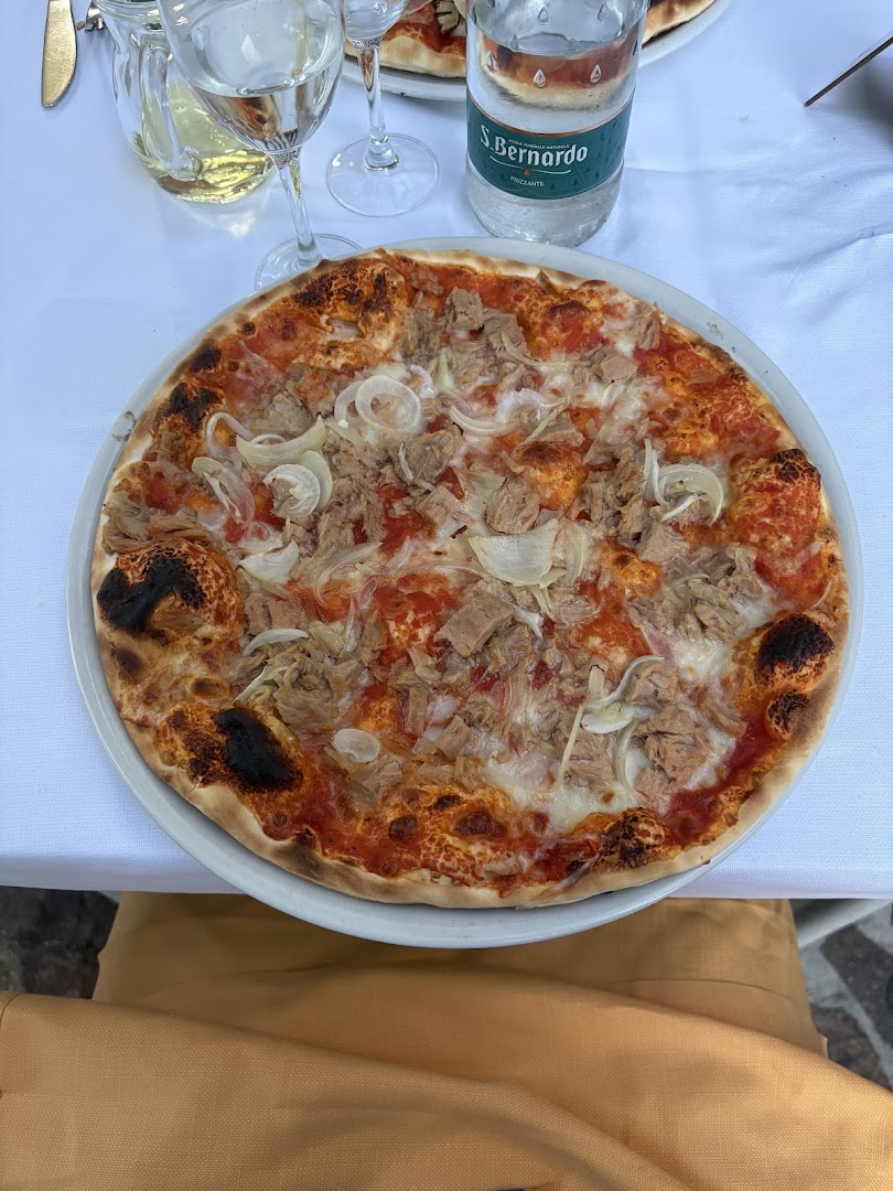 Ristorante Pizzeria Acquasanta Da Giuliano