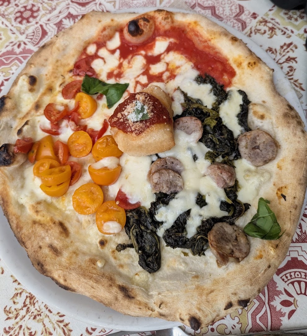 Ristorante Pizzeria Aglio, Olio E... Napoli