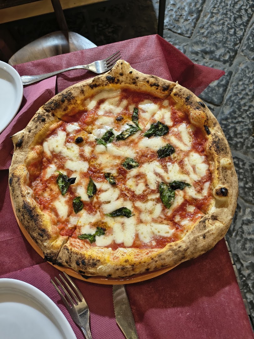Ristorante Pizzeria Al Cucciolo Bohemien dal 1963