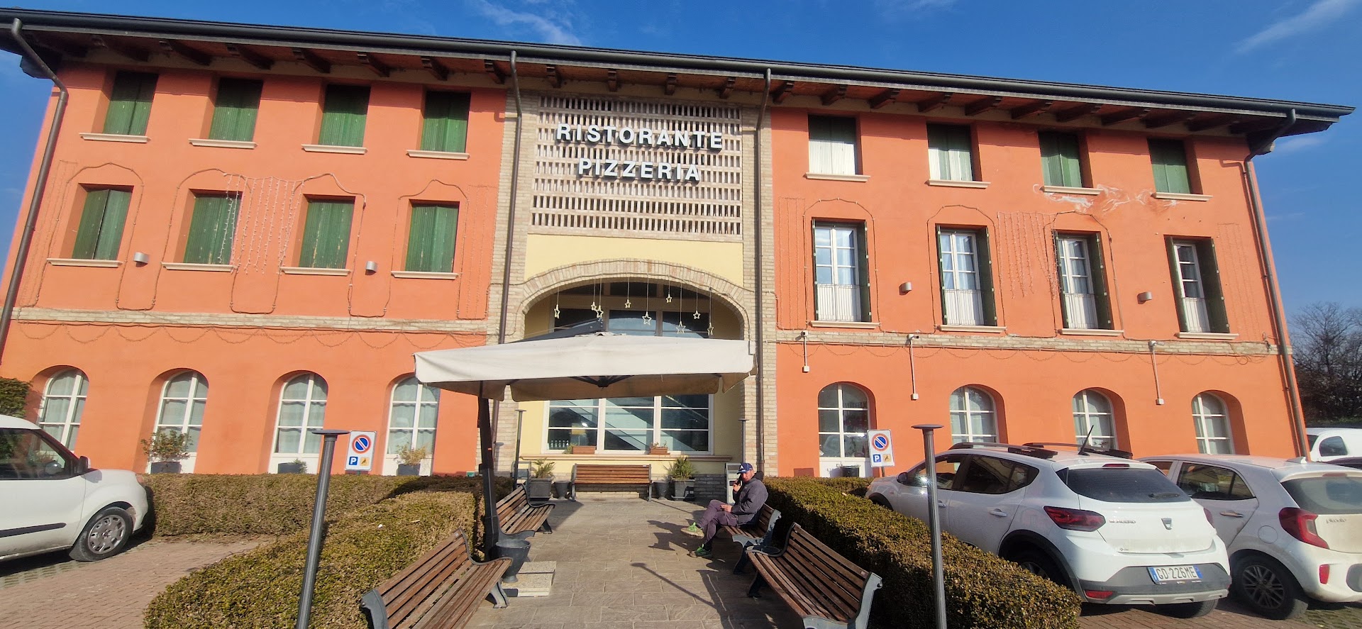Ristorante Pizzeria Albergo Villa Cupido