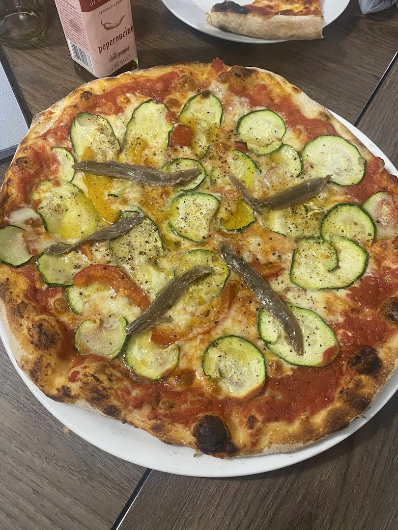 Ristorante/Pizzeria Amici