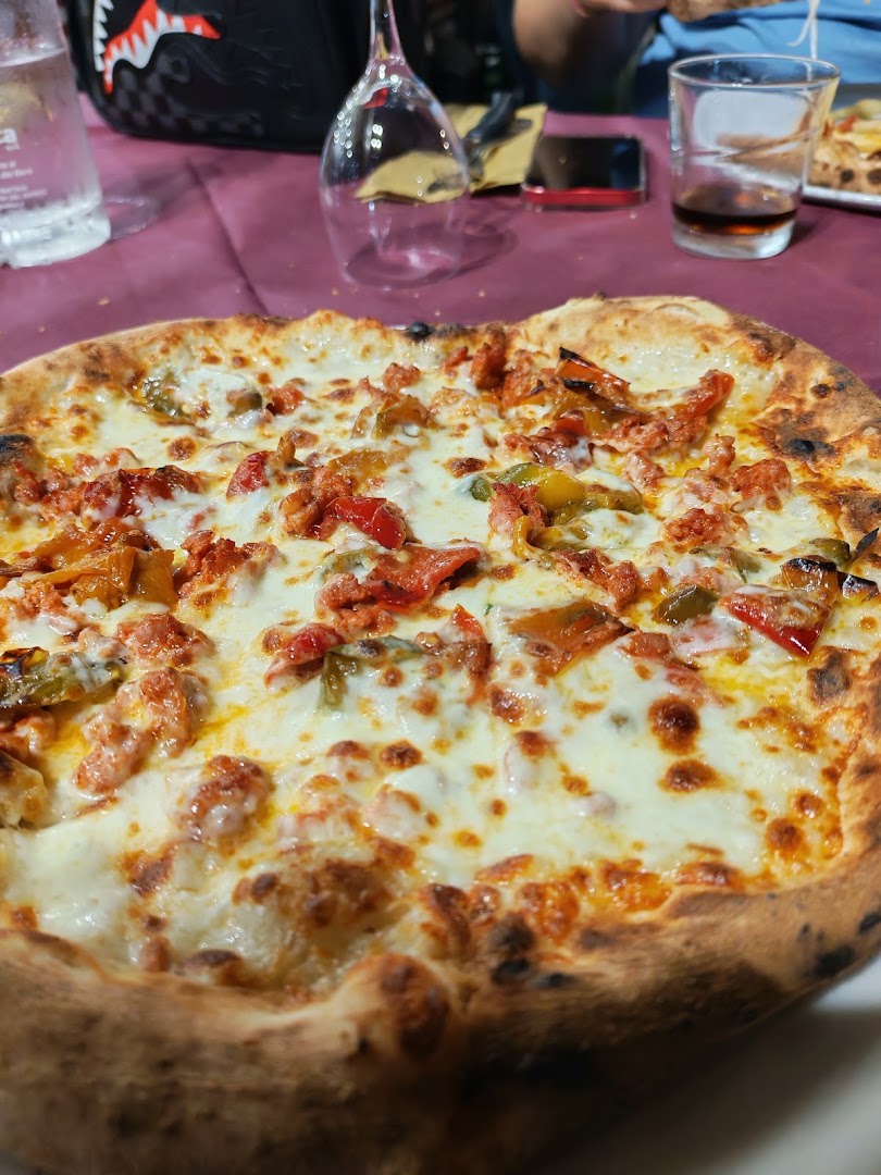 Ristorante Pizzeria Bar Castello Di Stranges Nicola