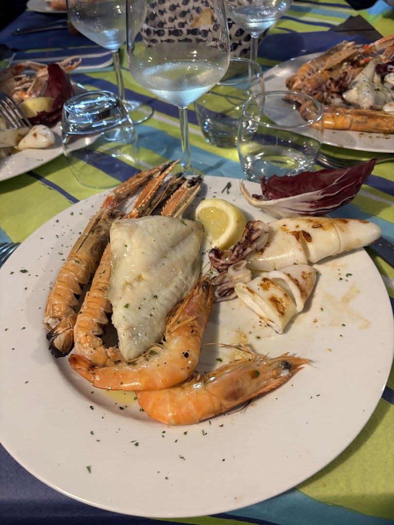 Ristorante pizzeria bar centrale