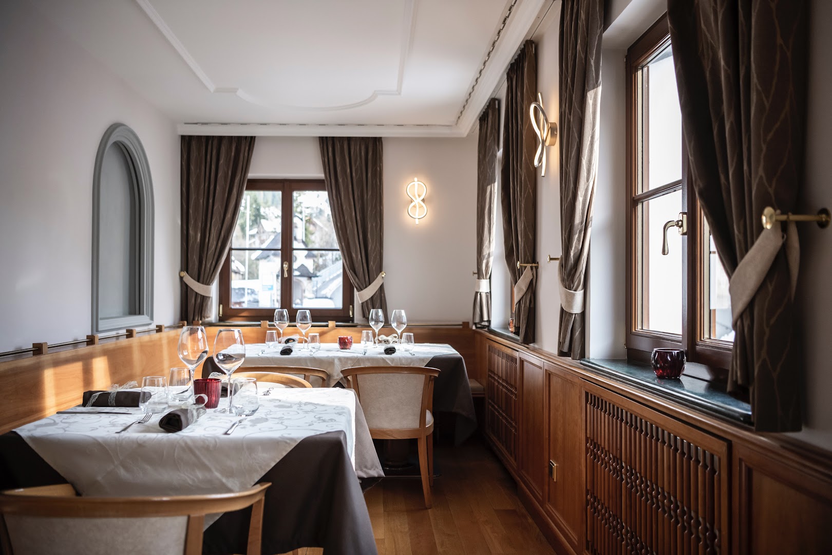 Ristorante-Pizzeria-Bar Four Ortisei