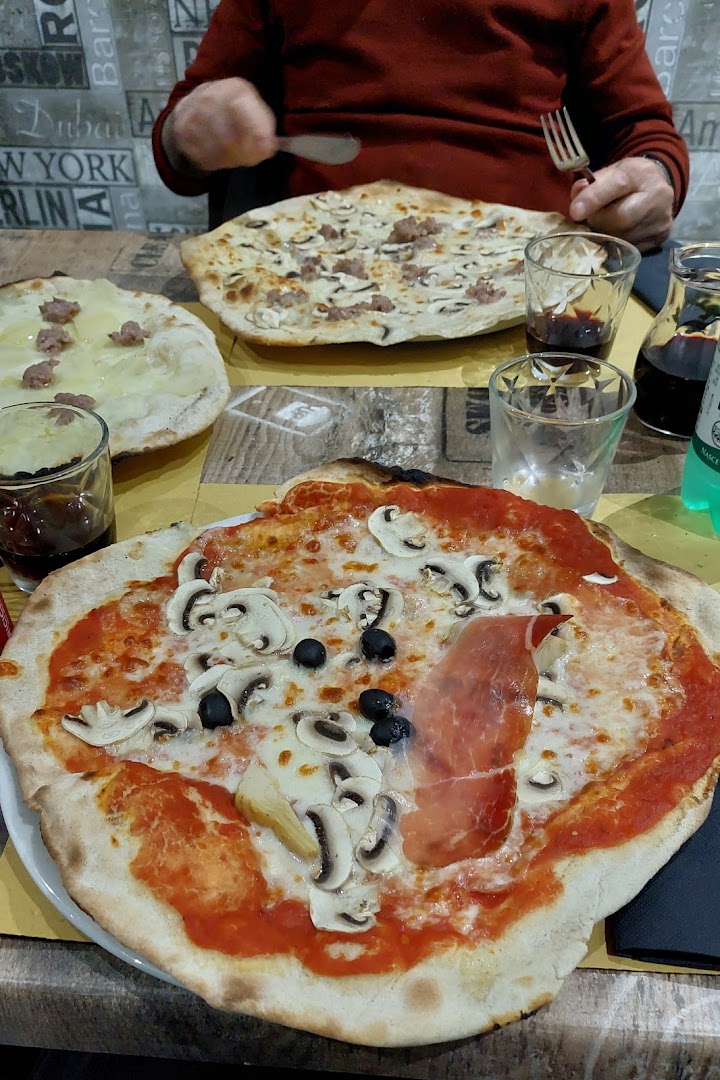 Ristorante Pizzeria Bar La Fonte Nepi