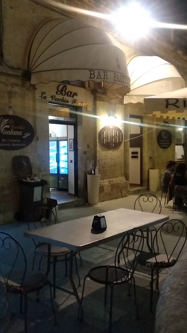 Ristorante Pizzeria Bar La Vecchia Fontana