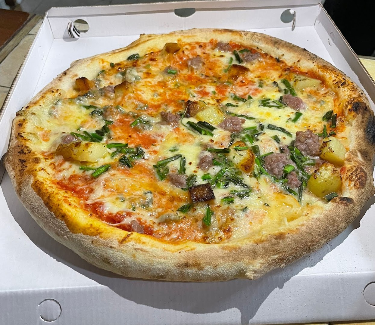 Ristorante-Pizzeria-Bar L'iperbole2.0