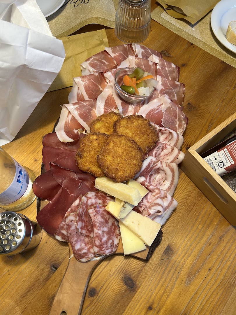 Ristorante Pizzeria Bucaneve