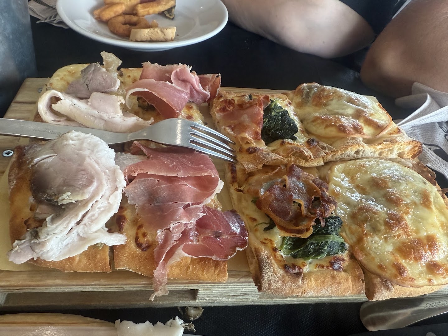 Ristorante Pizzeria Camere La Rupe