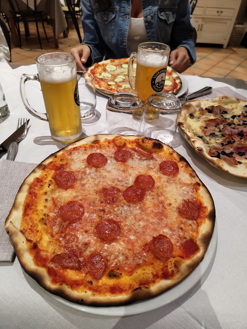 Ristorante Pizzeria Camere La Rupe, Pietrarubbia