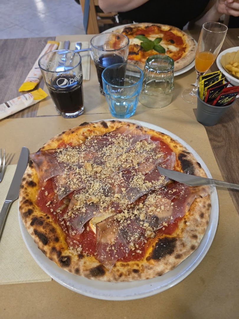 Ristorante Pizzeria Capitel Brinchi, Caluri
