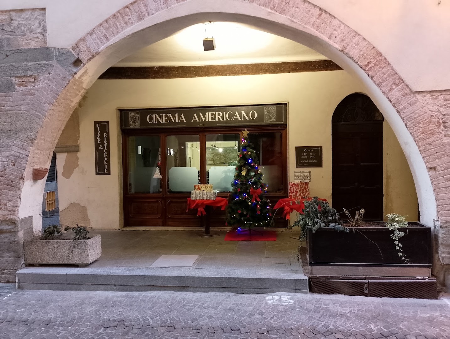 Ristorante Pizzeria Cinema Americano, Ceva